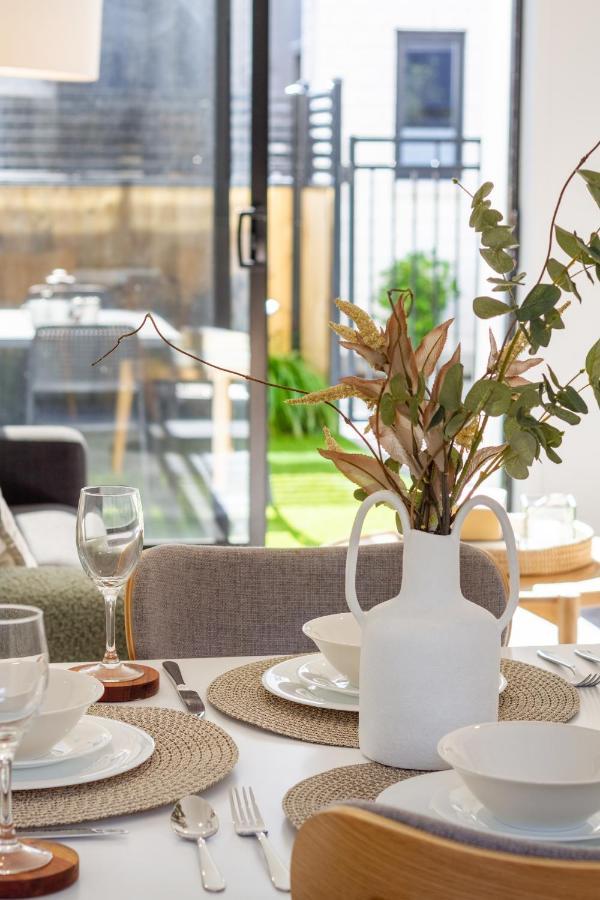 Modern Townhouse Cashel Street 2 Bed 2 Bath Daire Christchurch Dış mekan fotoğraf