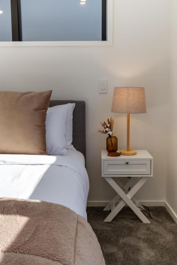 Modern Townhouse Cashel Street 2 Bed 2 Bath Daire Christchurch Dış mekan fotoğraf